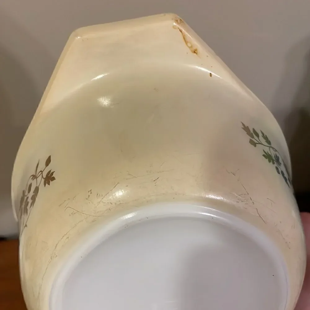 Pyrex this vintage